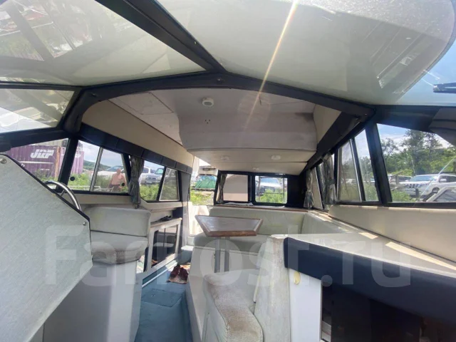 Bayliner. 1991 ���, ����� 10��., ��������� ������������, 300��.�., ������ ����