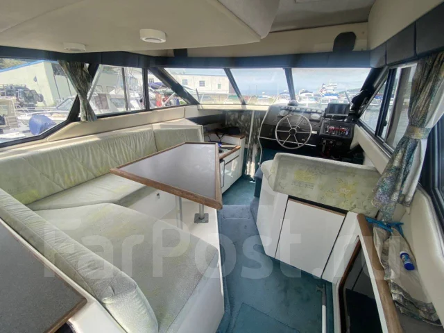 Bayliner. 1991 ���, ����� 10��., ��������� ������������, 300��.�., ������ ����