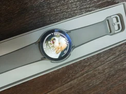 Samsung Galaxy Watch4 ����