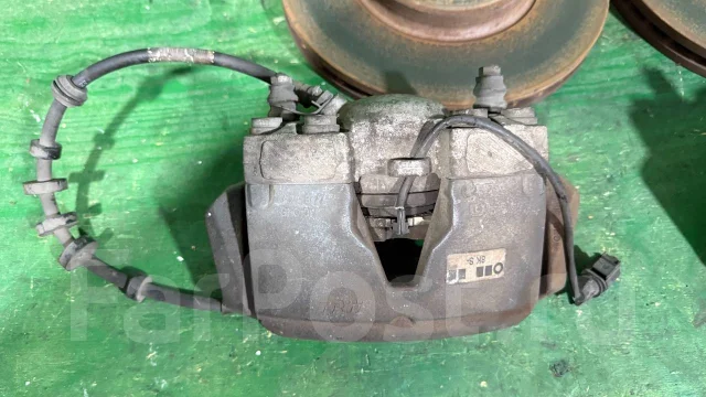 �������� � ������� Audi A5 8K0615124B ����