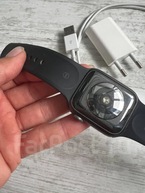 Apple Watch Series 5. GPS ����