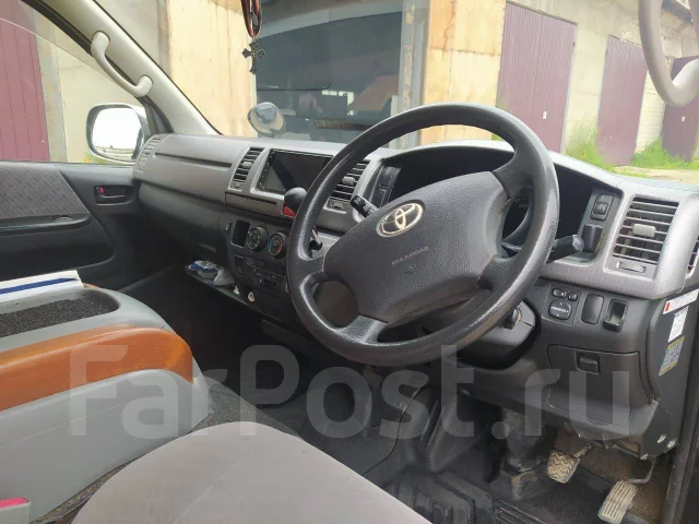 Toyota Hiace Regius. KDH206 8019424 ����