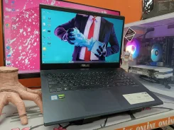 Asus. 15.6", ��� 16 ��, WiFi: 1, Bluetooth: 1 ����