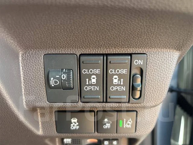 Honda Freed. ��������, ��������, 1.5 (129��.�.), ������, 37 000����. ��, �/�. ��� ����� �� ������������ ����