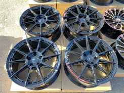 SSR. 8.0x18", 5x114.3, ET35, �� 73,1���. ����