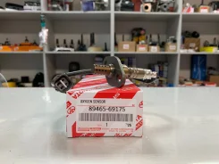 ����������� ������ Toyota 2UZ-FE 89465-69175 [�����] 89465-69175 ����