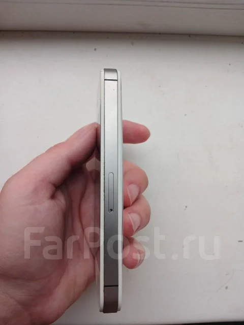 Apple iPhone 4. �/�, 16 ��, �����, 3G ����