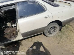 Toyota Camry Prominent. VZV310004523, 0057979 ����