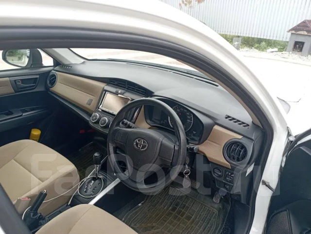 Toyota Corolla Axio. ��������, ��������, 1.5 (115��.�.), ������, 175 000����. �� ����