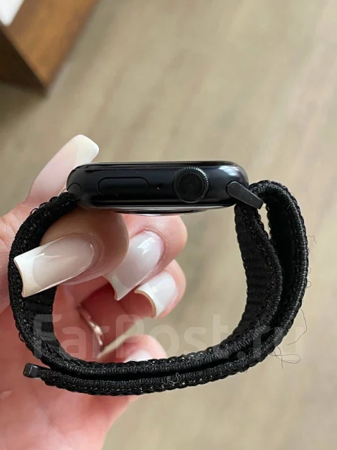Apple Watch Series 8. GPS ����