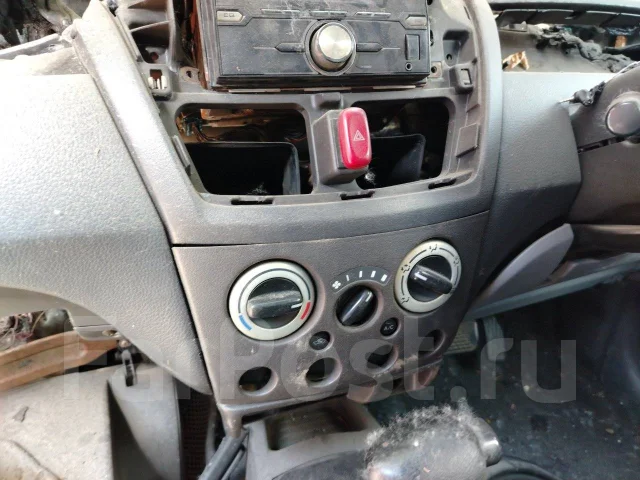 Suzuki Aerio. RB21S, M15A ����