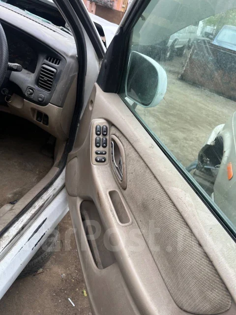 Mazda Tribute. EPEW, YF ����