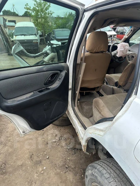 Mazda Tribute. EPEW, YF ����