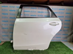 ����� ������ ����� Toyota Prius Alpha zvw41 12� "070" 3�115 67004-47100 ����