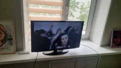 Samsung UE32EH5007. LED ����