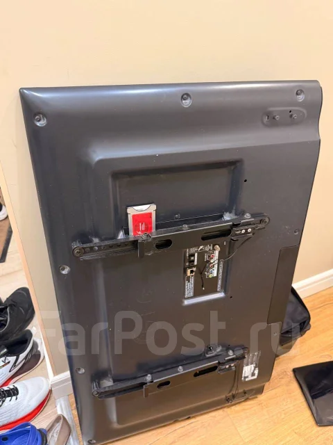 LG 42LF652V. LED ����