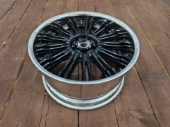 Wald Renovatio. 10.0x20", 5x112, ET38 ����