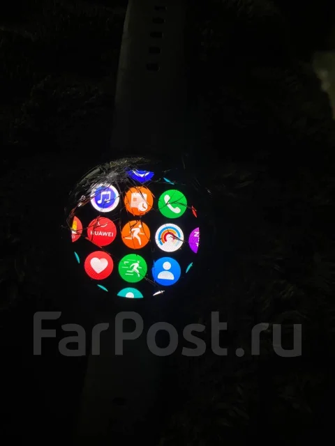 Huawei. GPS, NFC, SIM-�����, IP67, IP68 ����