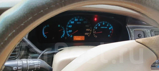 Mazda MPV. �������, 4wd, 2.5 (170��.�.), ������, 200 000����. �� ����