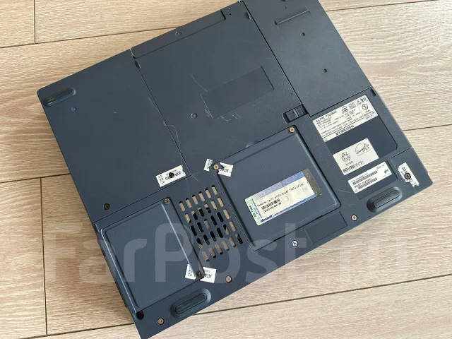 Fujitsu. 15", 2,5����, ��� 512 ��, ���� 30���, ����������� �� 1��. ����