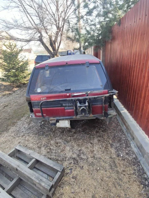 Nissan Terrano ����