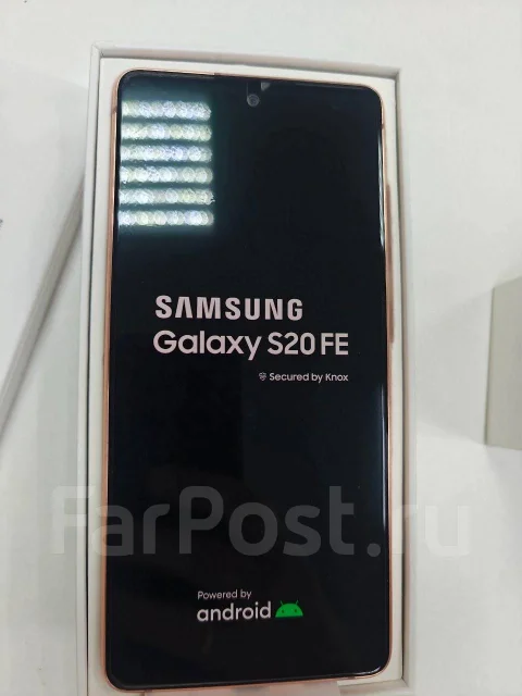 Samsung Galaxy S20 FE. �/�, 128 ��, ���������, 3G, 4G LTE, Dual-SIM, NFC ����