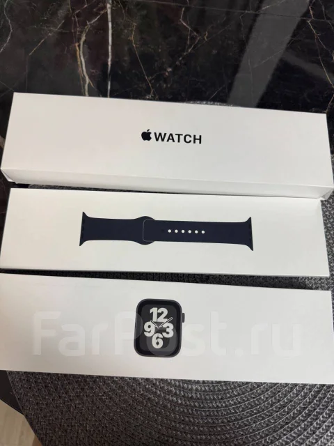 Apple Watch SE. GPS, NFC, IP67, IP68 ����