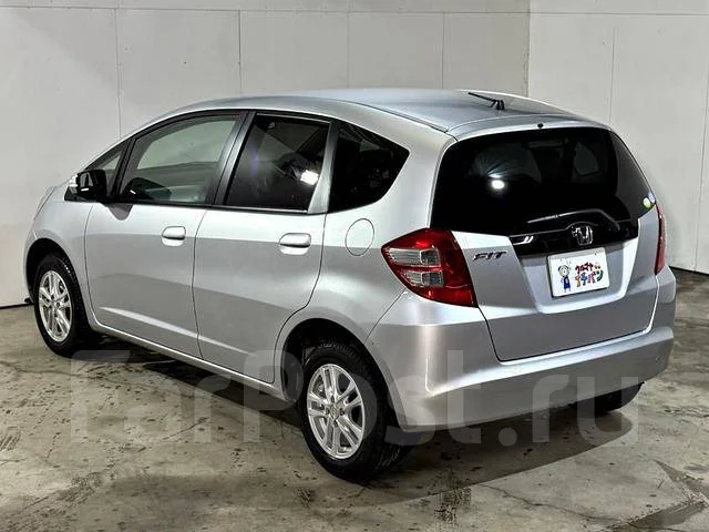 Honda Fit. ��������, ��������, 1.3 (99��.�.), ������, 98 000����. ��, �/�. ��� ����� �� ������������ ����