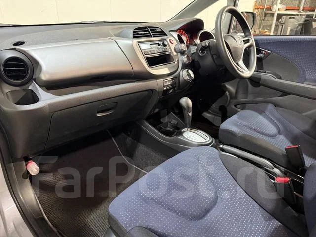 Honda Fit. ��������, ��������, 1.3 (99��.�.), ������, 98 000����. ��, �/�. ��� ����� �� ������������ ����