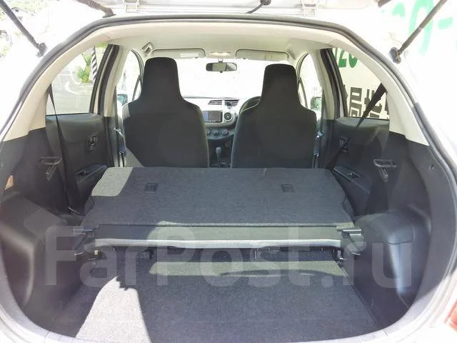 Toyota Vitz. ��������, 4wd, 1.0 (69��.�.), ������, 83 000����. ��, �/�. ��� ����� �� ������������ ����