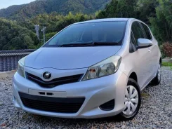 Toyota Vitz. ��������, 4wd, 1.0 (69��.�.), ������, 83 000����. ��, �/�. ��� ����� �� ������������ ����