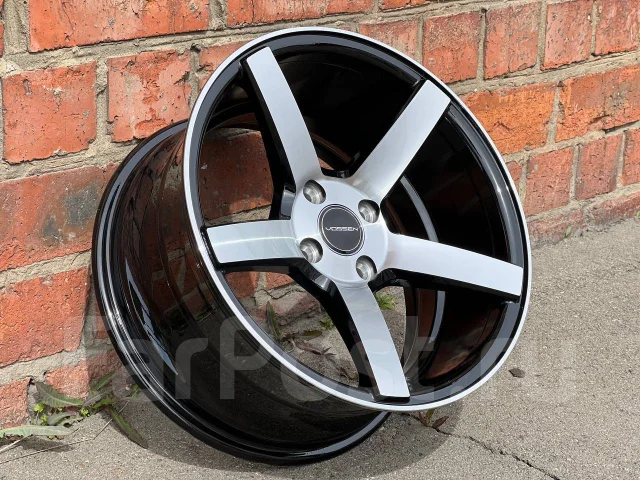 Vossen. 8.0x16", 4x100, ET28, �� 73,1���. ����