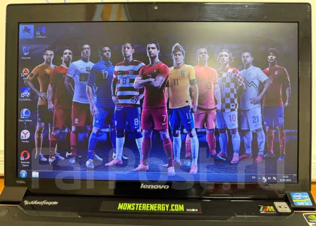 Lenovo V580c. 15.6", 2,4����, ��� 4 ��, ���� 120���, WiFi: 1, Bluetooth: 1 ����