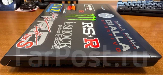 Lenovo V580c. 15.6", 2,4����, ��� 4 ��, ���� 120���, WiFi: 1, Bluetooth: 1 ����