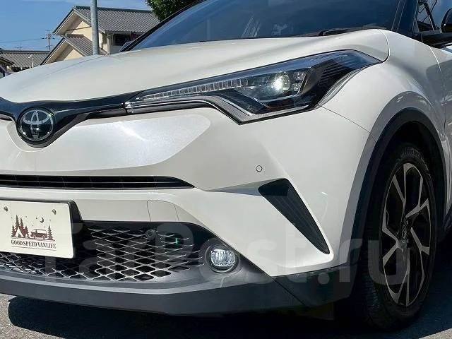 Toyota C-HR. ��������, 4wd, 1.2 (116��.�.), ������, 25 000����. ��, �/�. ��� ����� �� ������������ ����