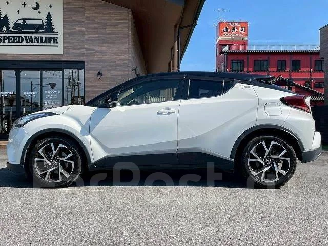 Toyota C-HR. ��������, 4wd, 1.2 (116��.�.), ������, 25 000����. ��, �/�. ��� ����� �� ������������ ����
