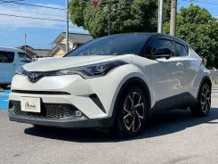 Toyota C-HR. ��������, 4wd, 1.2 (116��.�.), ������, 25 000����. ��, �/�. ��� ����� �� ������������ ����