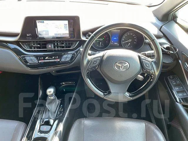 Toyota C-HR. ��������, 4wd, 1.2 (116��.�.), ������, 25 000����. ��, �/�. ��� ����� �� ������������ ����