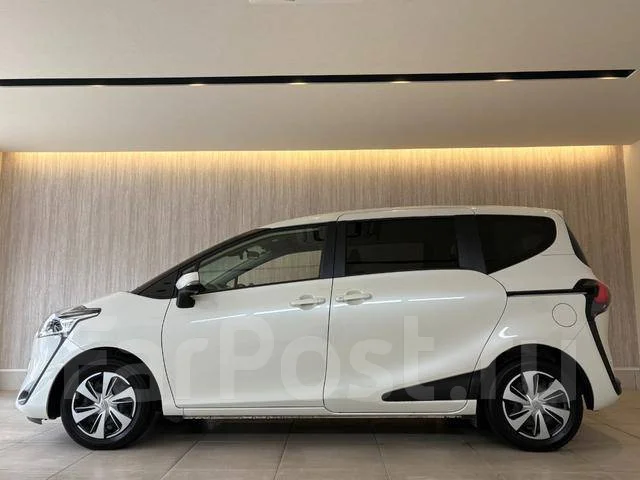Toyota Sienta. ��������, 4wd, 1.5 (109��.�.), ������, 50 000����. ��, �/�. ��� ����� �� ������������ ����