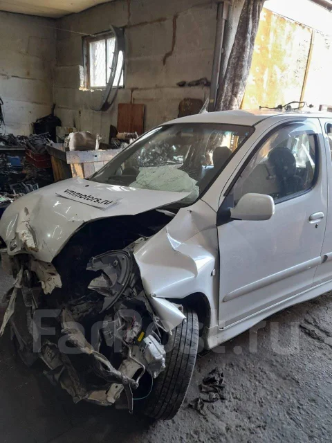 Toyota Funcargo. NCP20, 2NZFE ����