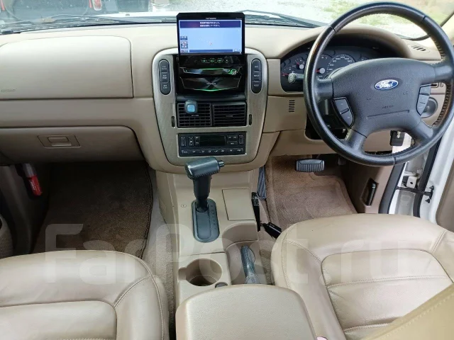 Ford Explorer. 1FMDU73EX5ZA71548 ����