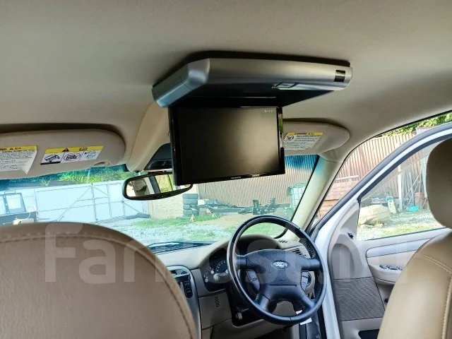 Ford Explorer. 1FMDU73EX5ZA71548 ����