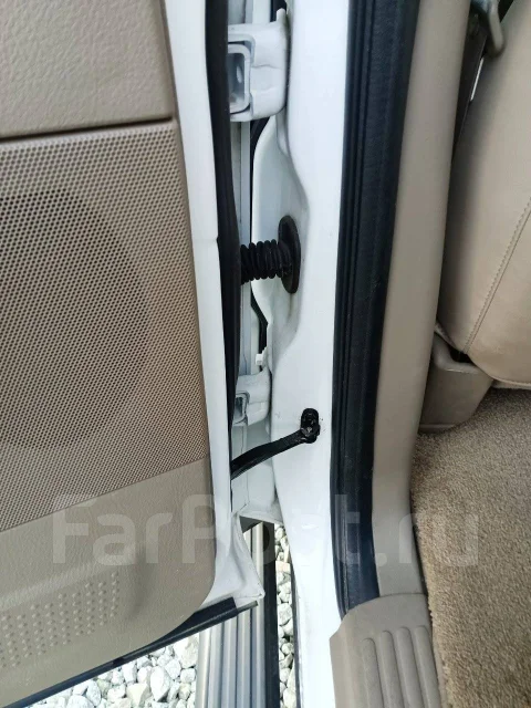 Ford Explorer. 1FMDU73EX5ZA71548 ����