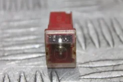 �������������� 50A Mitsubishi; Airtrek MU840017 ����