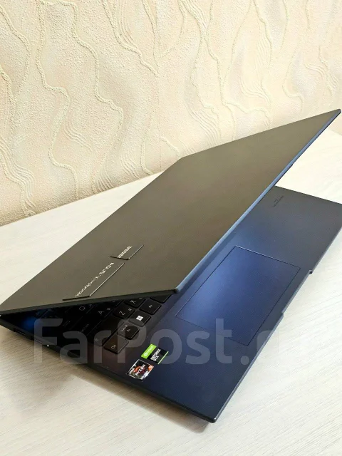 Asus VivoBook Pro 15. 15.6", 3,3����, ��� 8 ��, ���� 512���, WiFi: 1, Bluetooth: 1, ����������� �� 3��. ����