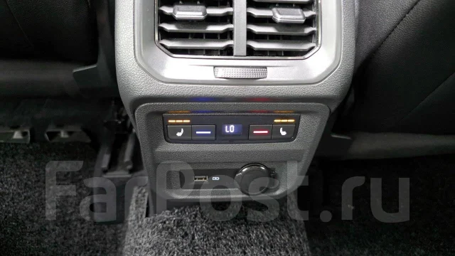 Volkswagen Tiguan. �������, 4wd, 2.0 (150��.�.), ������, 45 000����. ��, �/�. ��� ����� �� ������������ ����