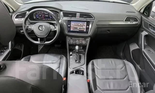 Volkswagen Tiguan. �������, 4wd, 2.0 (150��.�.), ������, 45 000����. ��, �/�. ��� ����� �� ������������ ����