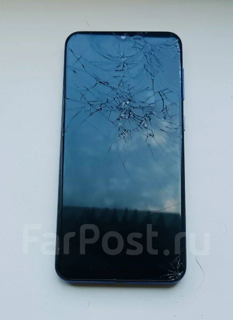 Samsung Galaxy A10. �/�, �� 8 ��, �����, 4G LTE ����