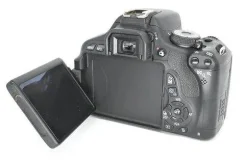 Canon EOS 600D ����
