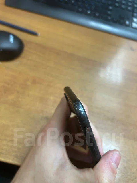 Apple iPhone Xr. �/�, 64 ��, ������, 3G, 4G LTE, NFC ����